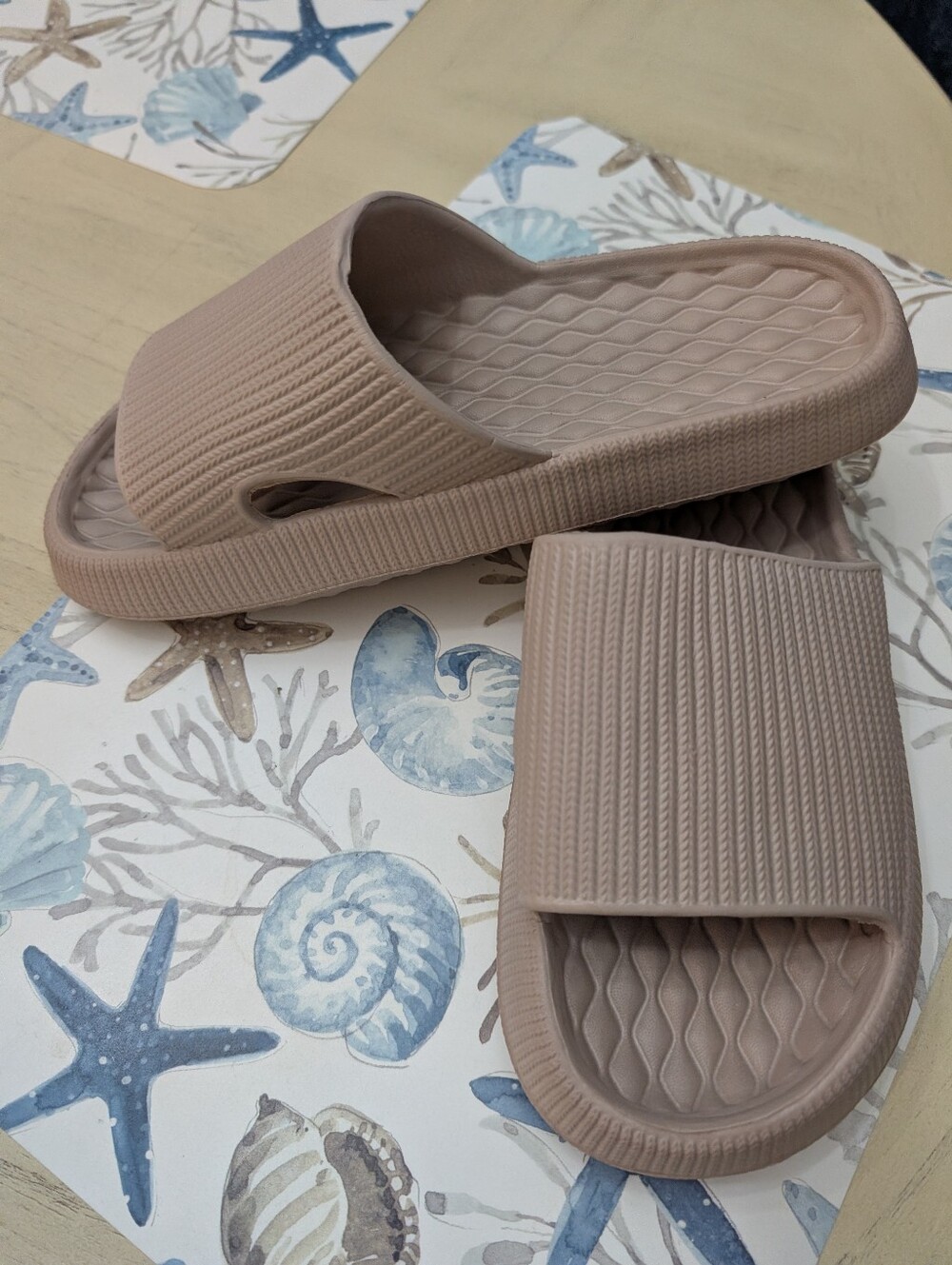Neutral Taupe Slide Sandals - Cushioned Slip-Ons Size7.5-8